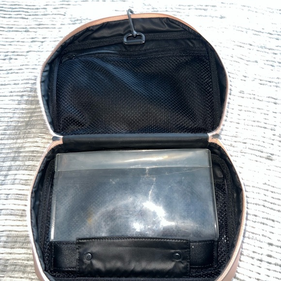 Away Blush Pink Hanging Toiletry Bag - Picture 8 of 9